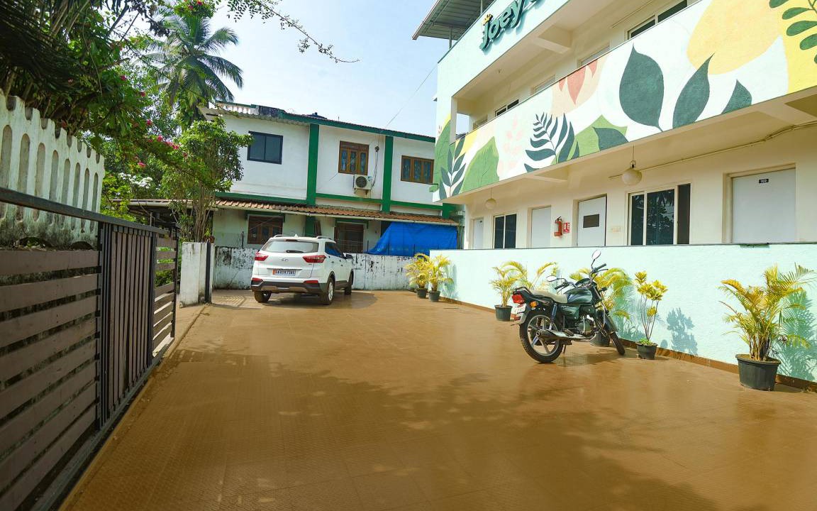 Photo of Others in Verem