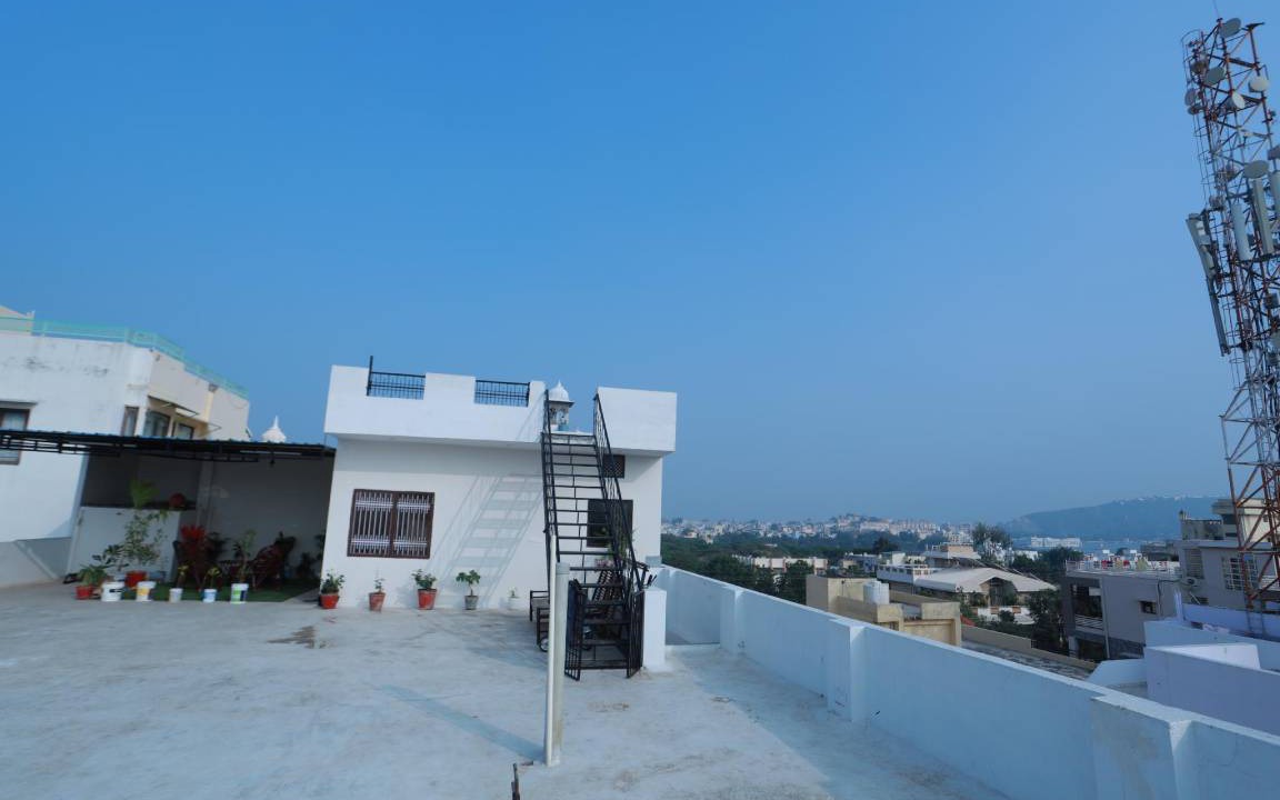 Photo of Buildings in Shavri Colony