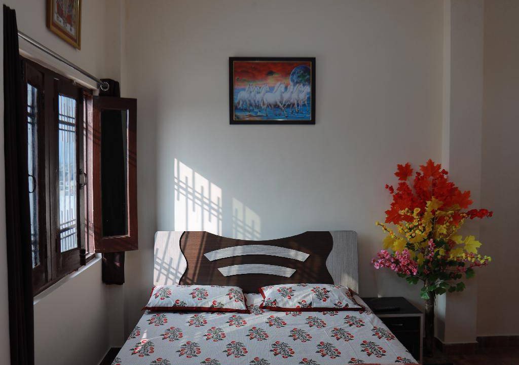Photo of Bedroom in Shavri Colony