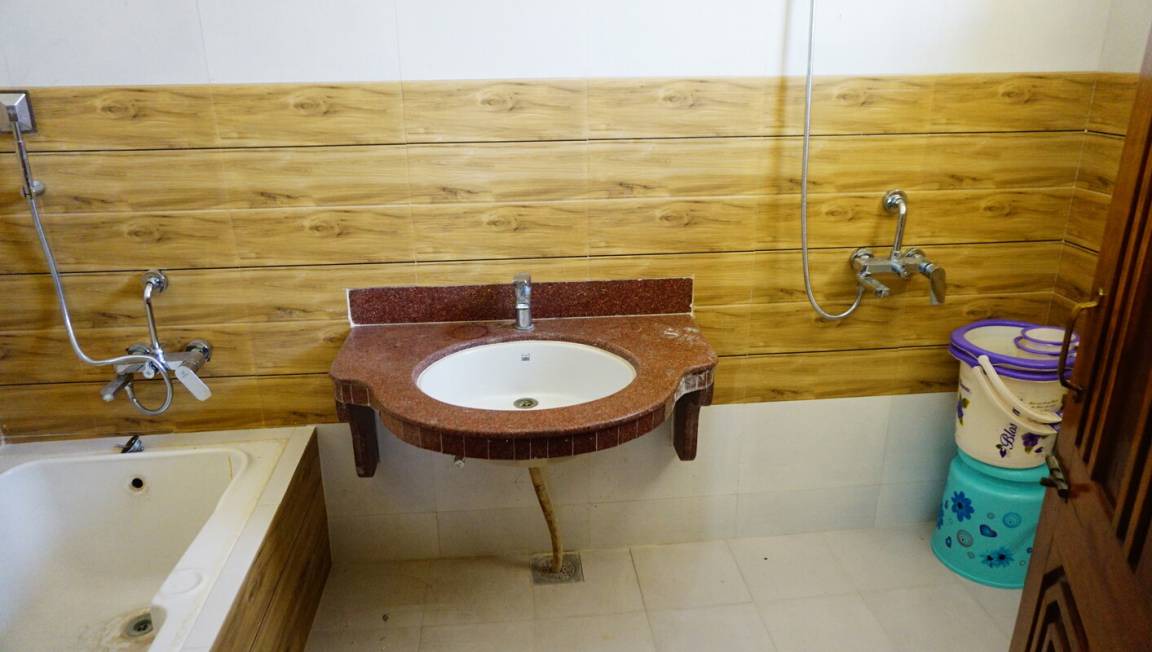 Photo of Bathroom in Abu Road