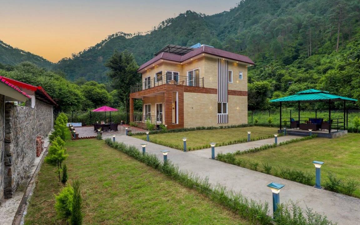 Photo of Others in Kaul