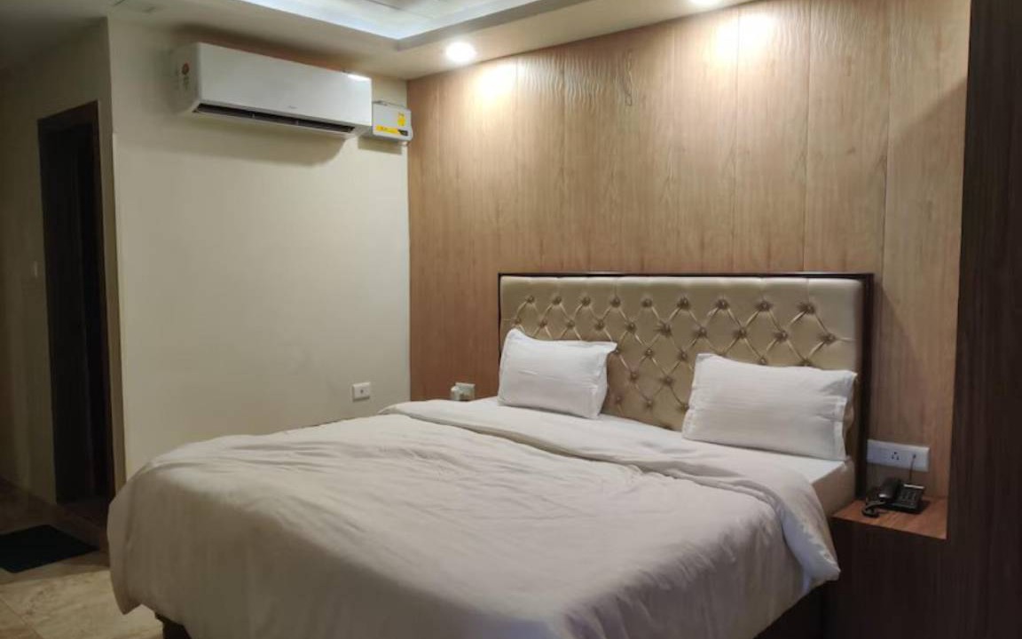Photo of Bedroom in Civil Lines