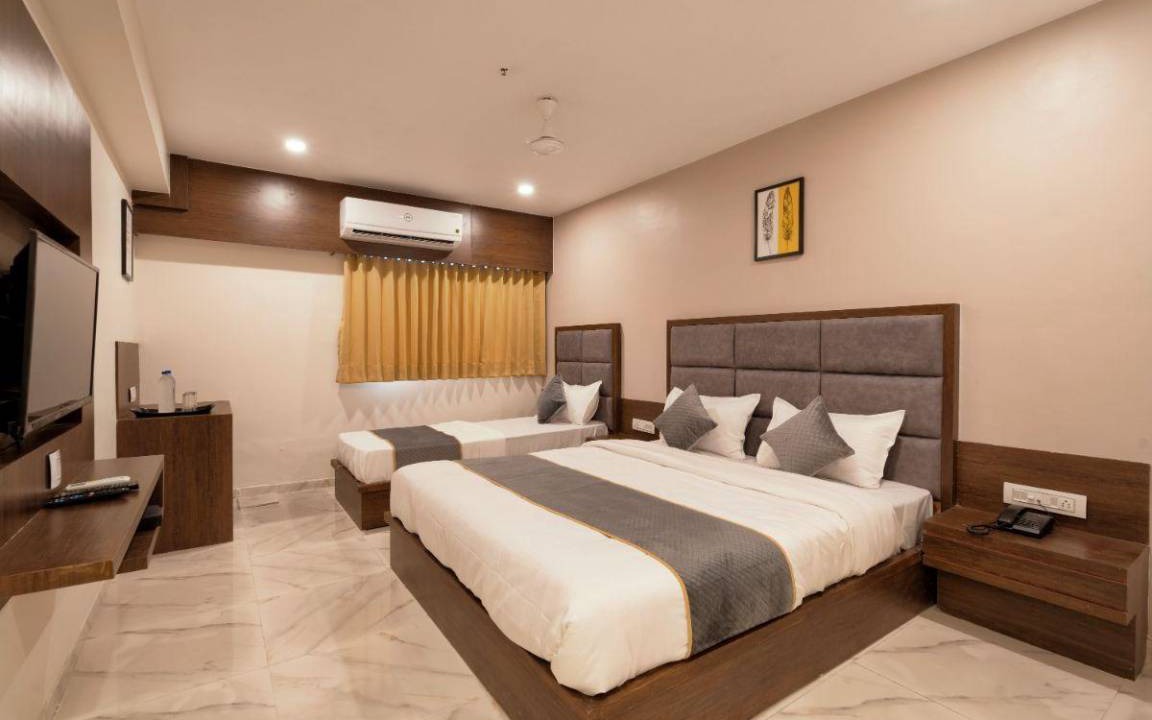 Photo of Bedroom in Ahmedabad City Centre