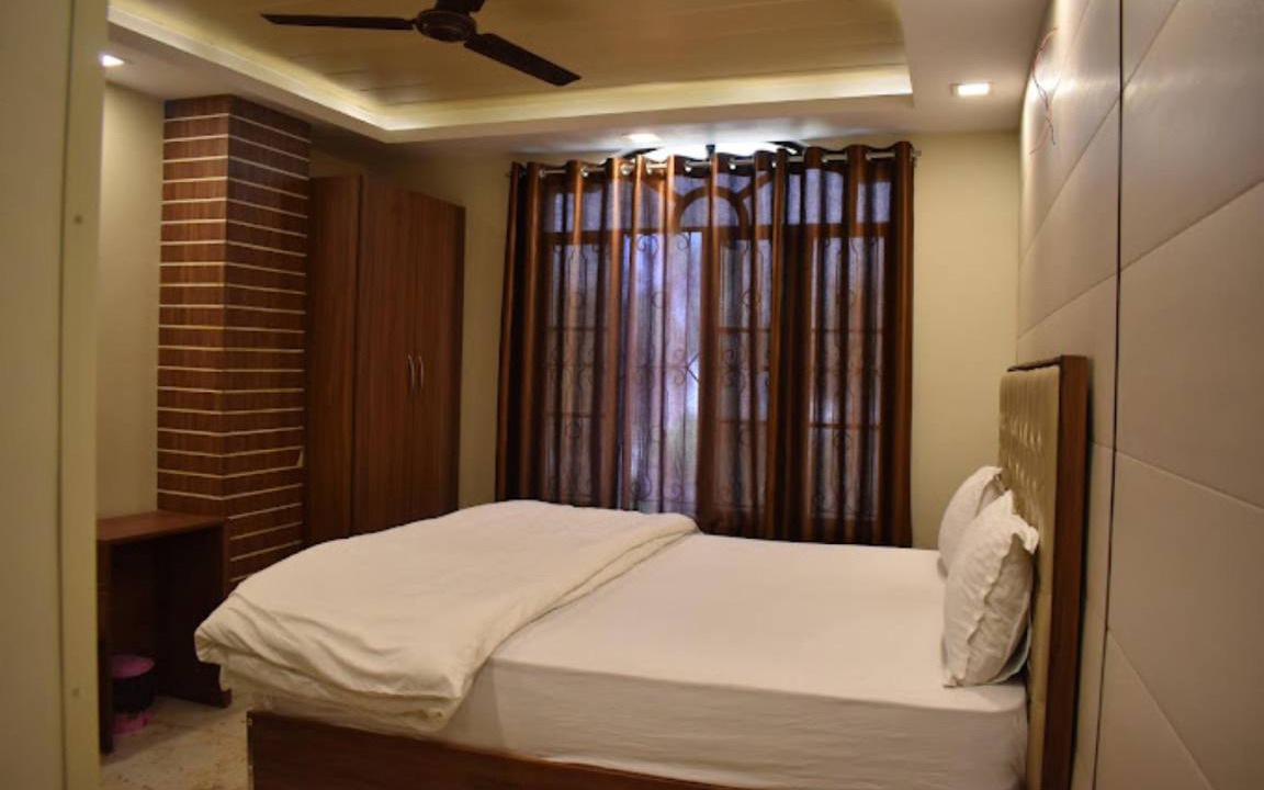Photo of Bedroom in Civil Lines