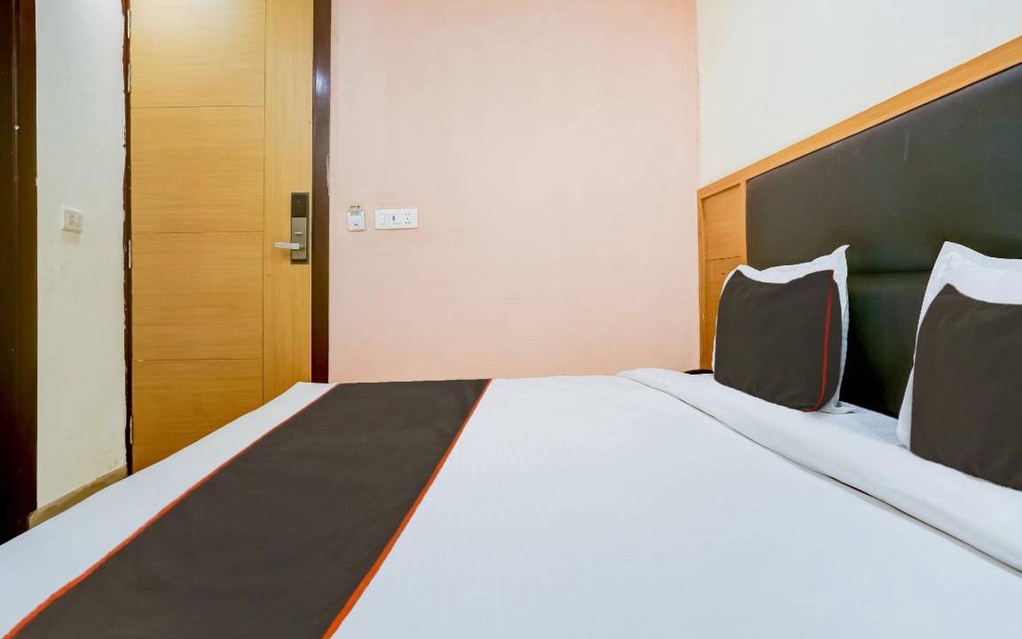 Photo of Bedroom in Mahipalpur Extension