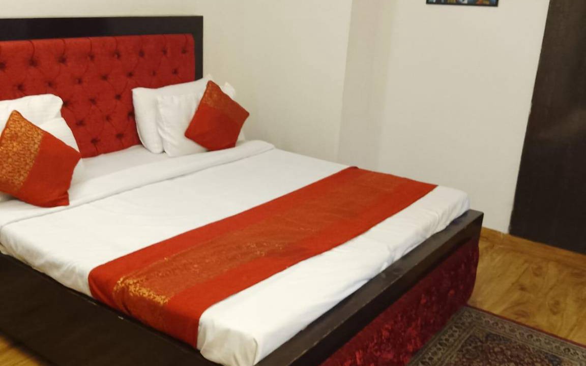 Photo of Bedroom in Chhatarpur