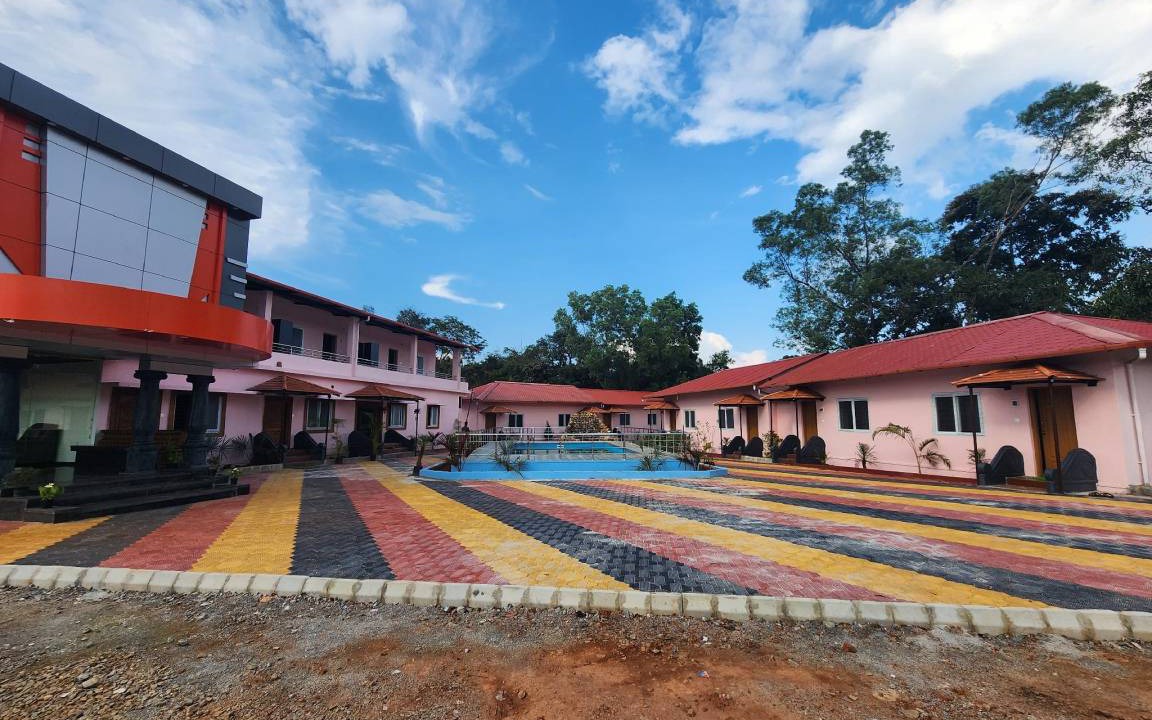 Photo of Buildings in Siddapur
