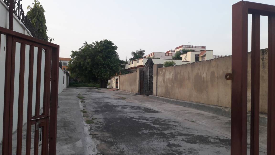 Photo of Others in Tonk Road
