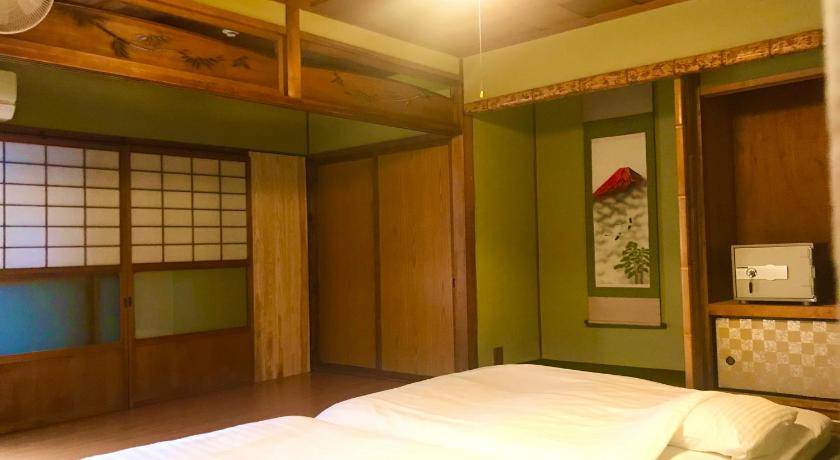 Photo of Bedroom in Shin-Osaka