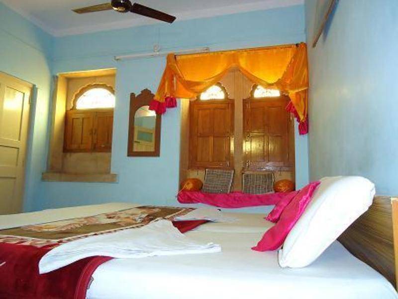 Photo of Bedroom in Amar Sagar Pol