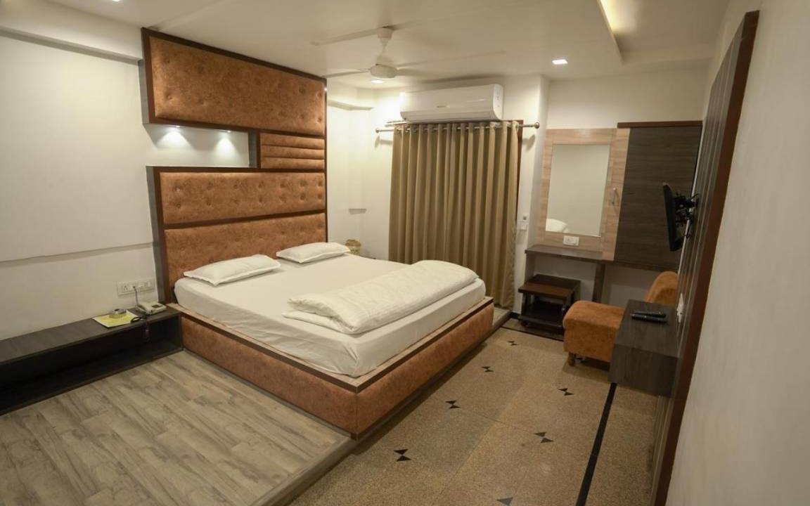 Photo of Bedroom in Ahmedabad City Centre