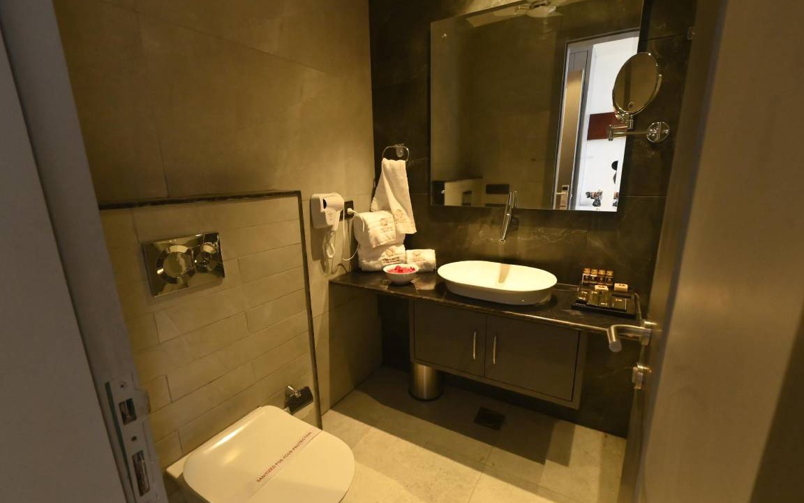 Photo of Bathroom in Lansdowne