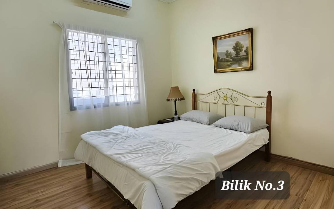 Photo of Bedroom in Bandar Tun Razak