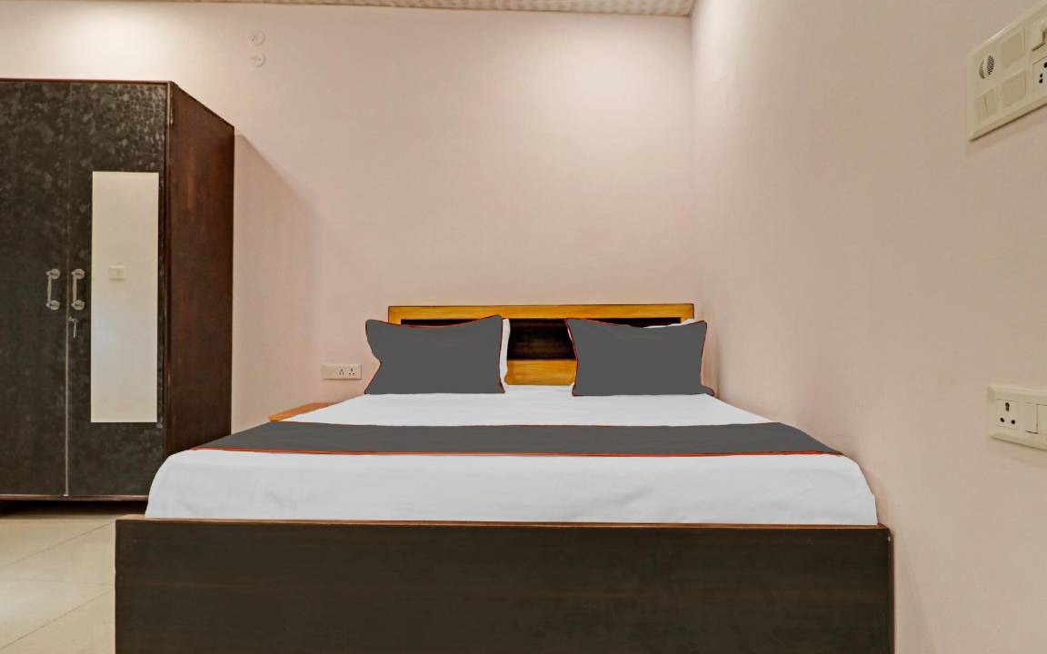 Photo of Bedroom in Pashim Vihar