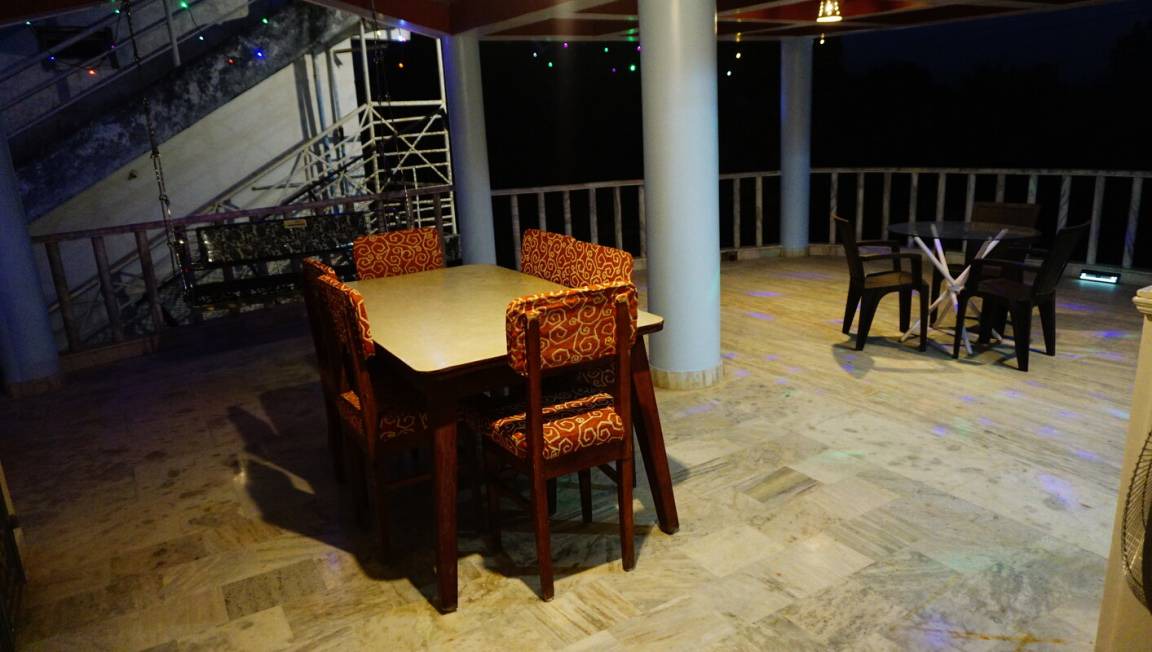 Photo of Patio Balcony in Abu Road