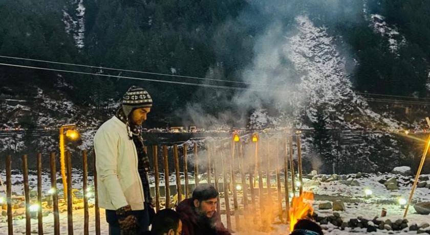 Photo of Others in Burwa