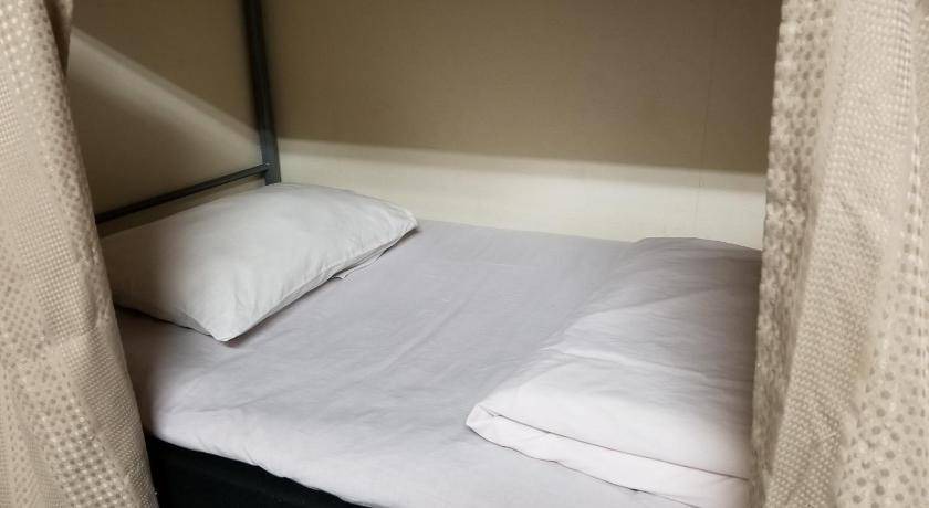 Photo of Bedroom in Karasuma