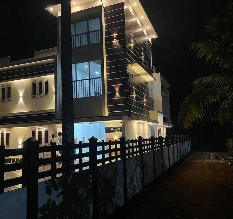 Photo of Buildings in Thrissur
