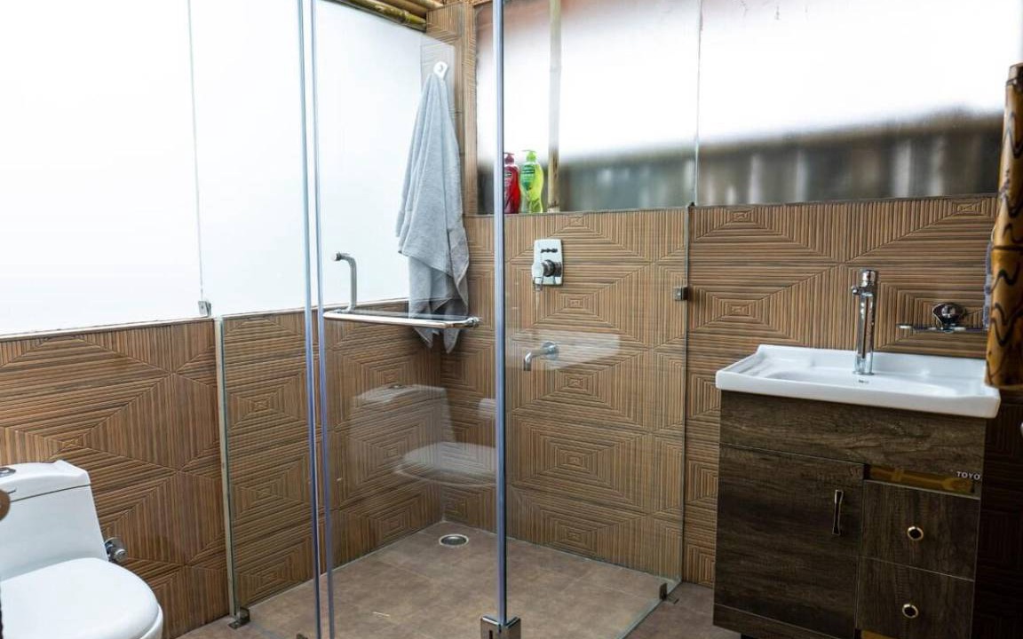 Photo of Bathroom in Taoru