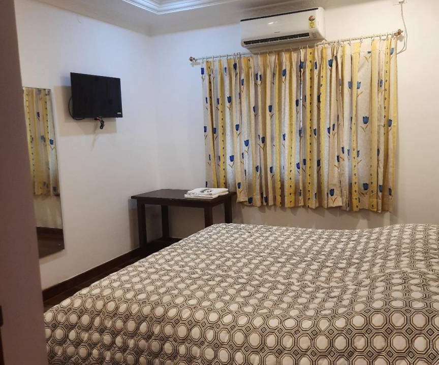 Photo of Bedroom in Pondicherry Beach