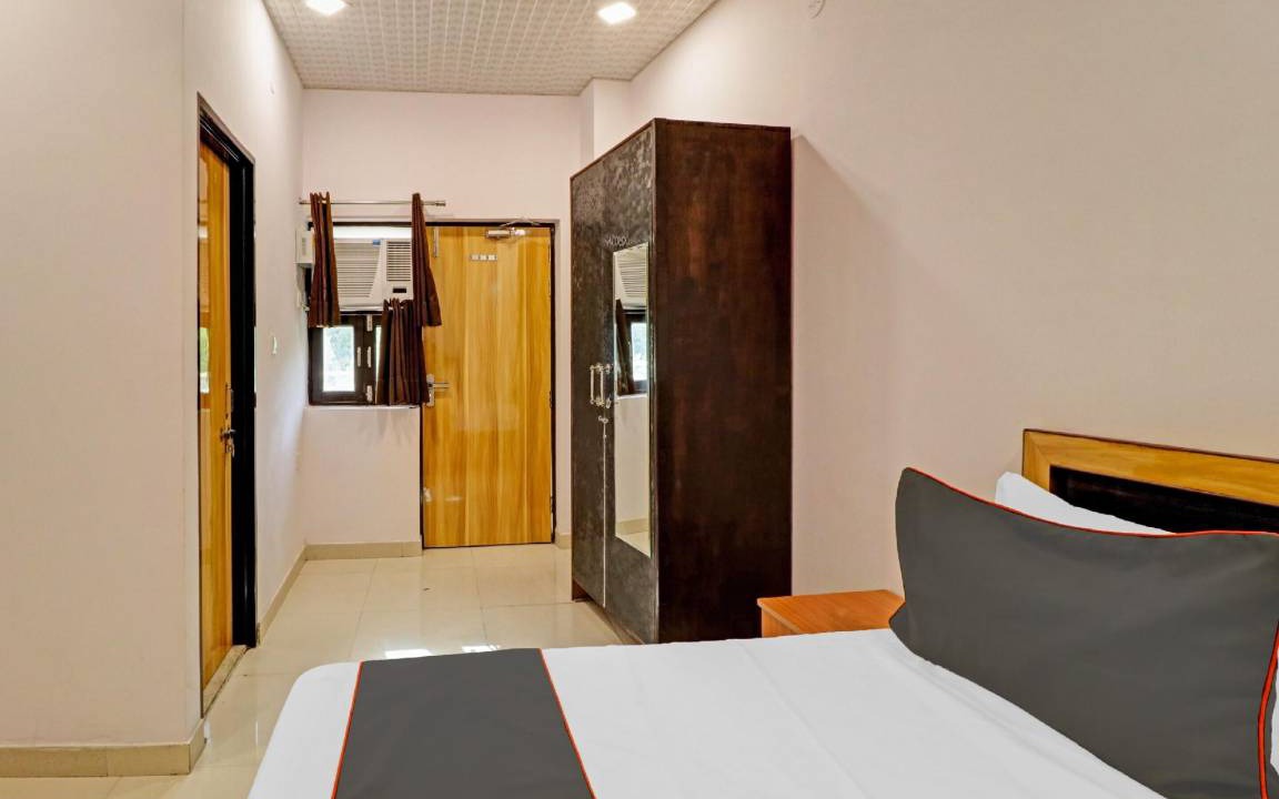 Photo of Bedroom in Pashim Vihar