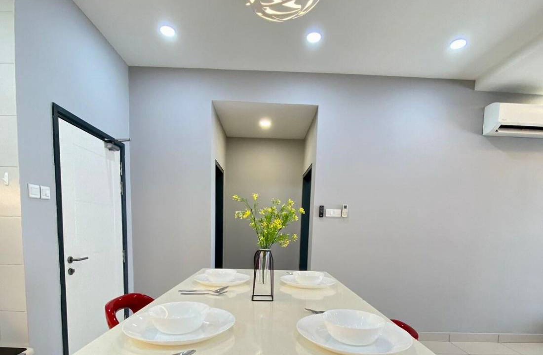 Photo of Bedroom in Usj 1