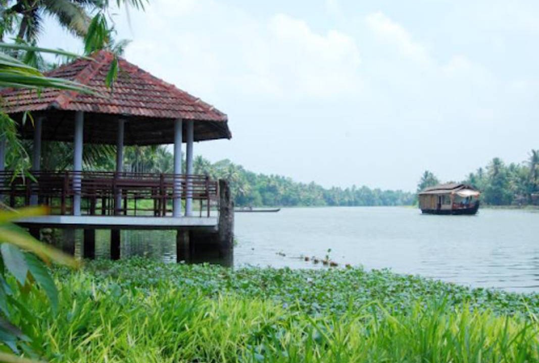 Photo of Others in Onamthuruth