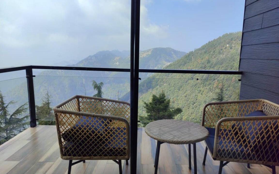 Photo of Patio Balcony in Mussoorie