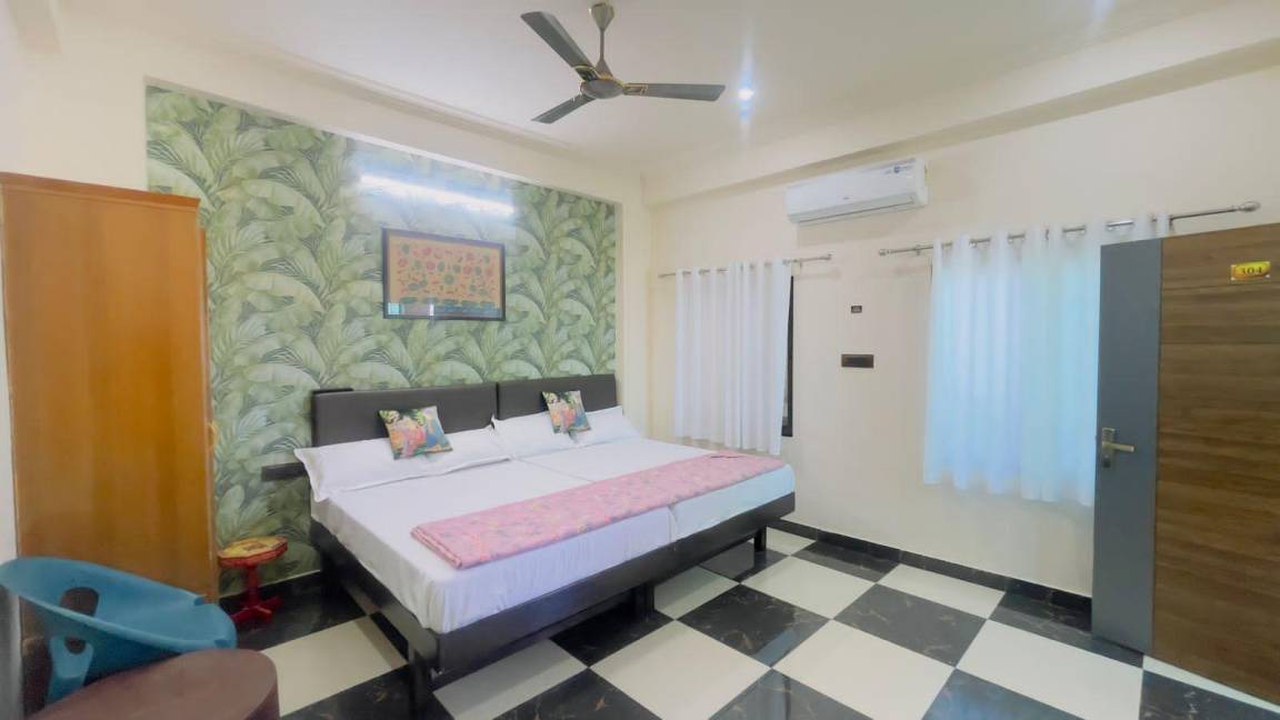 Photo of Bedroom in Shavri Colony