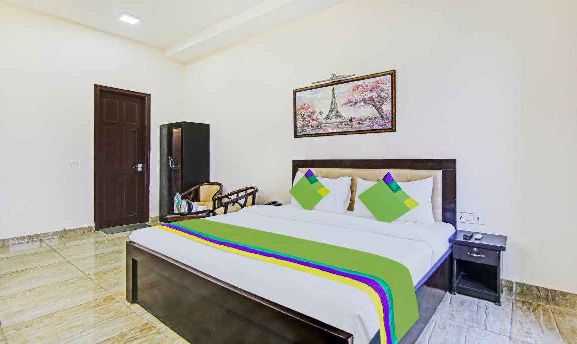 Photo of Bedroom in Noida