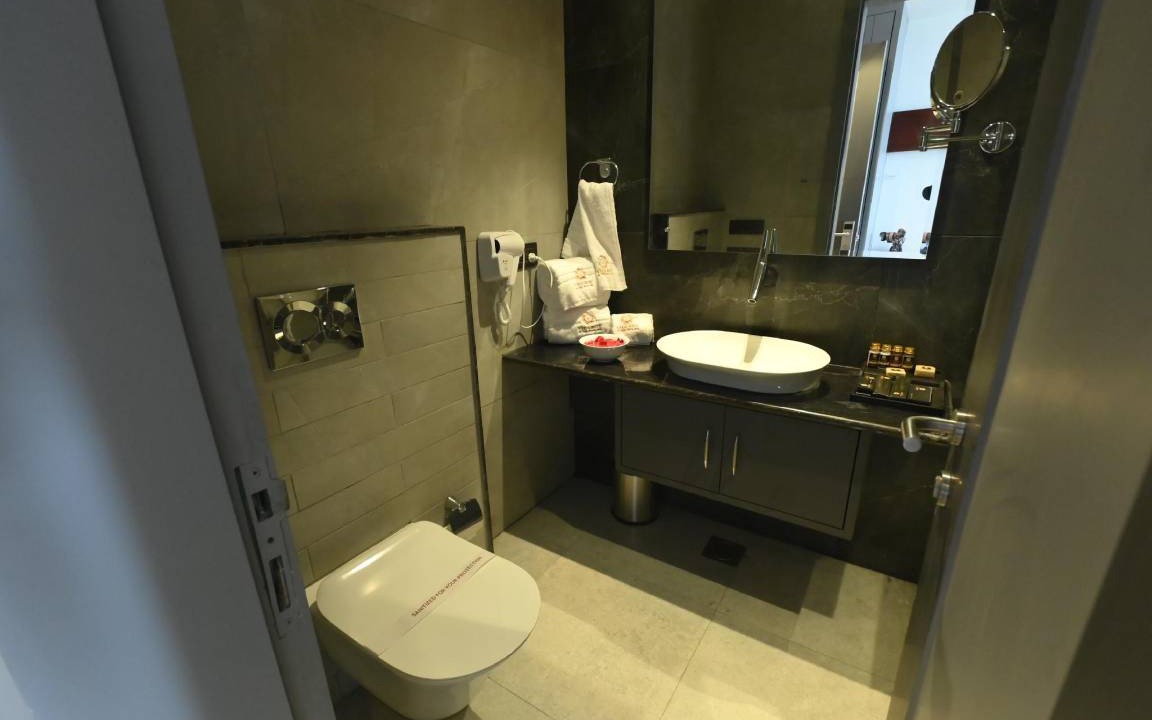 Photo of Bathroom in Lansdowne