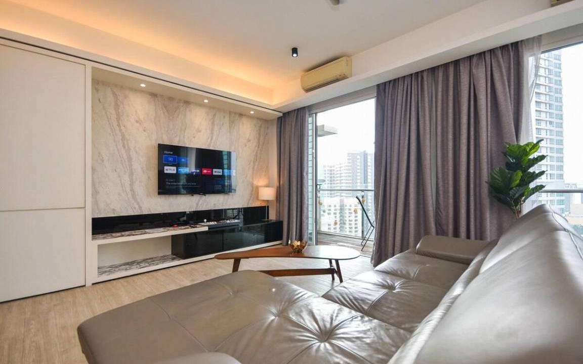 Photo of Livingroom in Golden Triangle