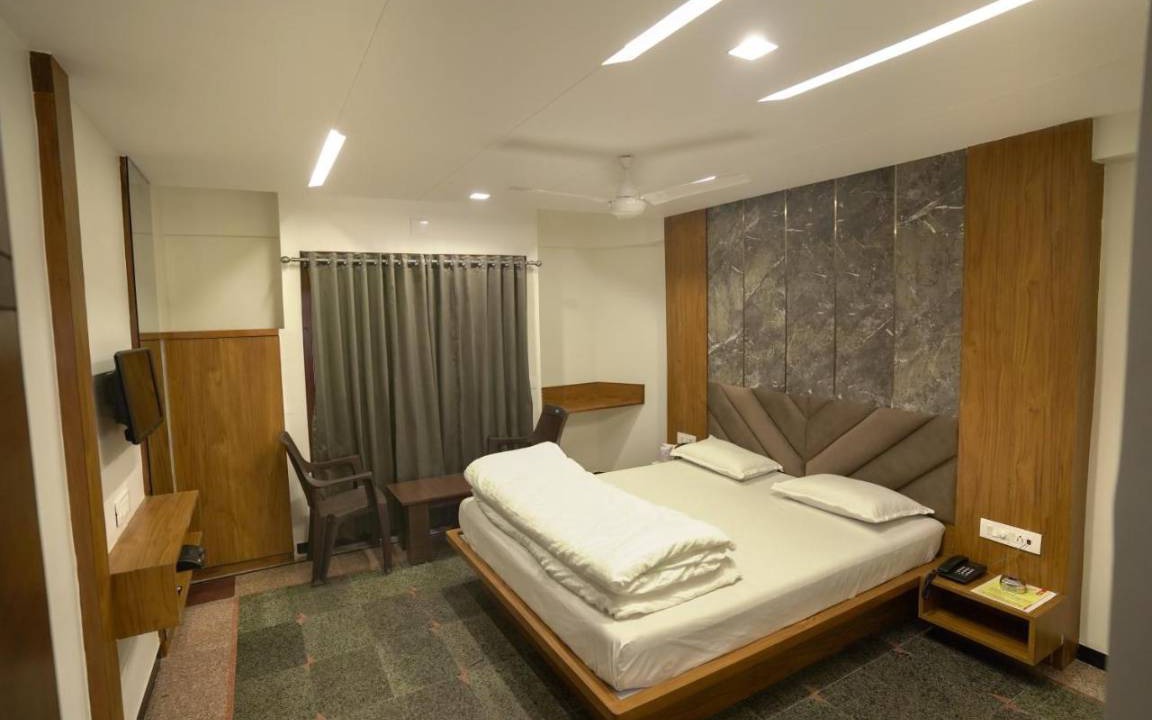 Photo of Bedroom in Ahmedabad City Centre