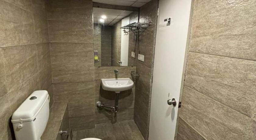 Photo of Bathroom in Dumas