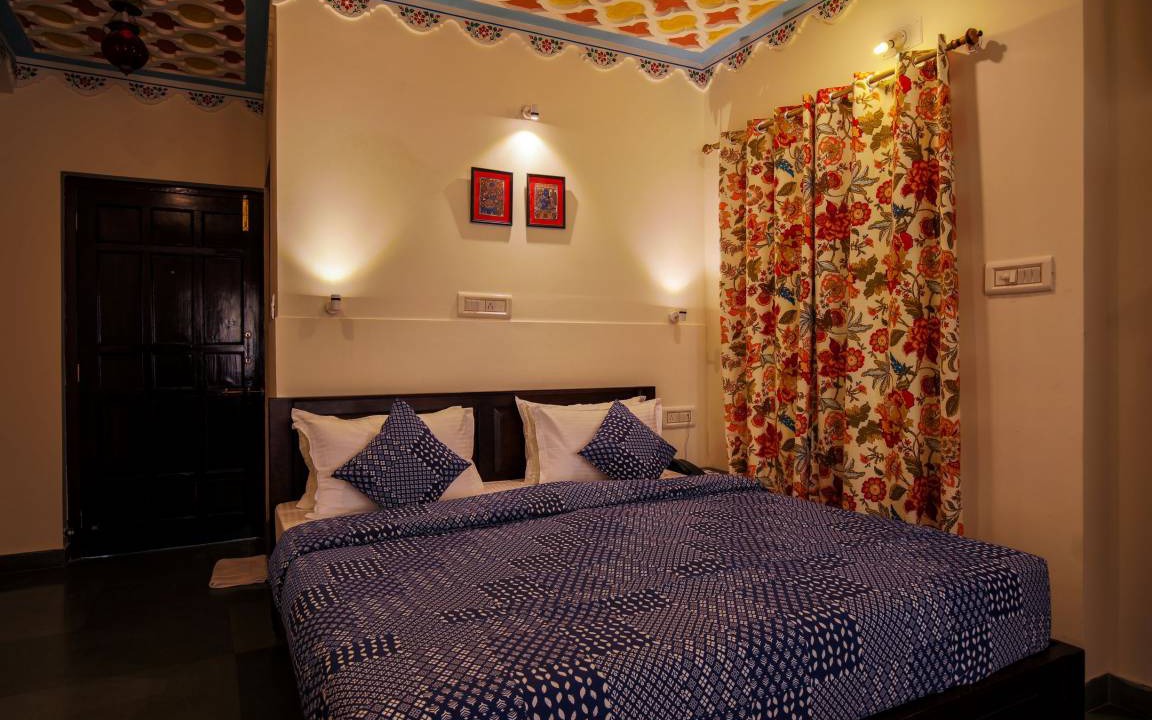 Photo of Bedroom in Shavri Colony