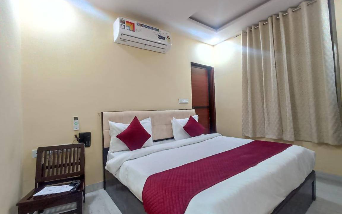 Photo of Bedroom in Tonk Road