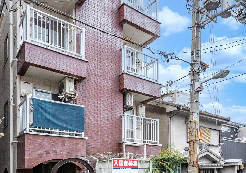 Photo of Buildings in Nishiyodogawa-ku