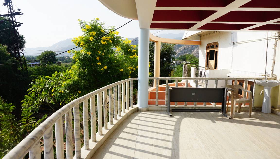 Photo of Patio Balcony in Abu Road