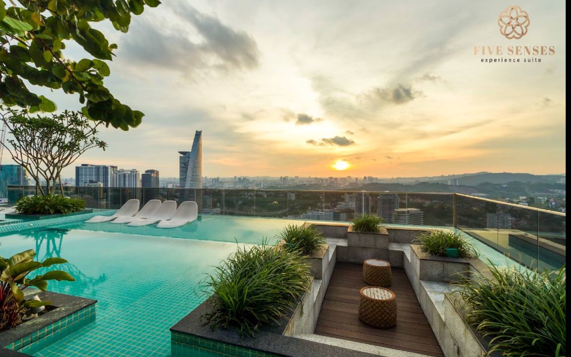 Photo of Outdoor in Mid Valley City