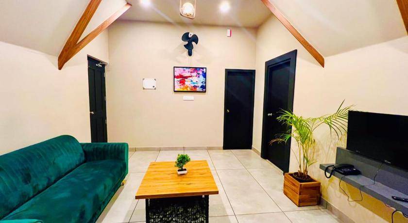 Photo of Livingroom in Mananthavady