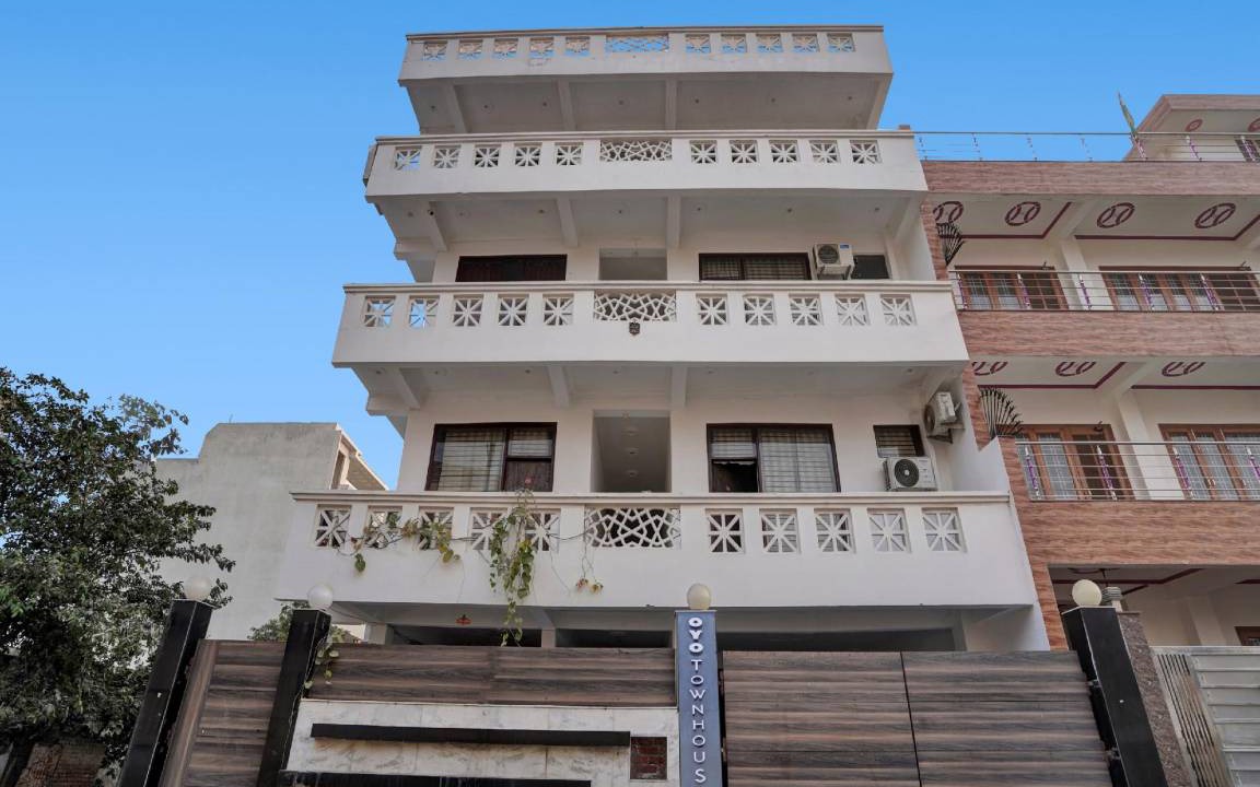 Photo of Buildings in Noida