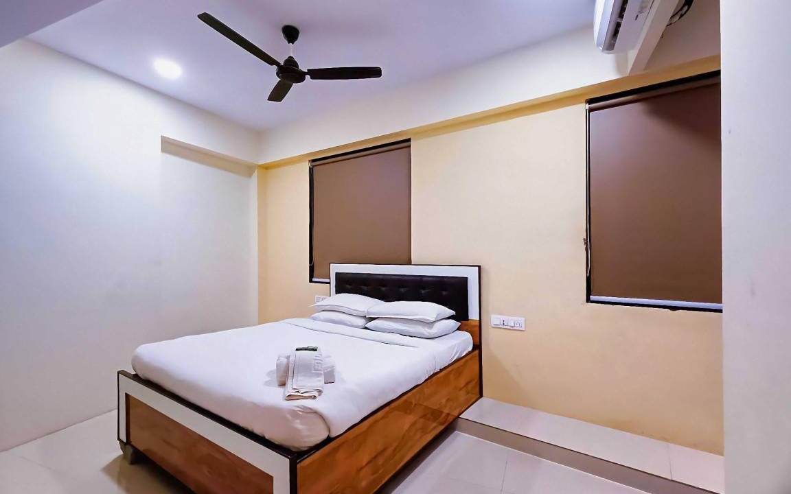 Photo of Bedroom in Surat