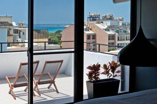 Photo of Patio Balcony in Big Beach