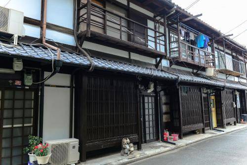 Photo of Others in Minami