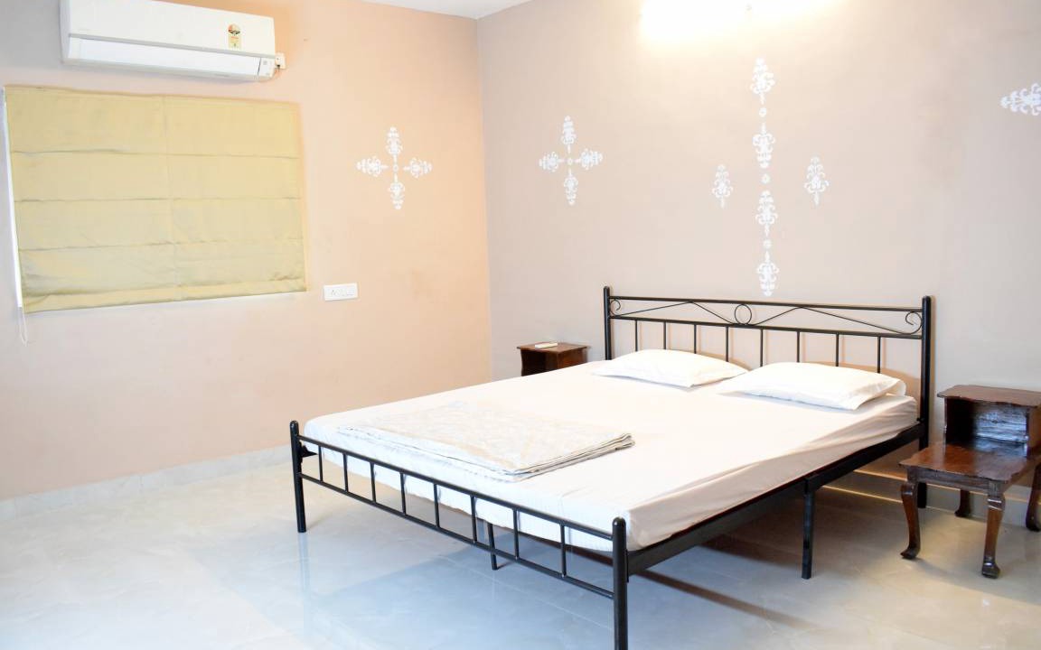 Photo of Bedroom in C-Scheme