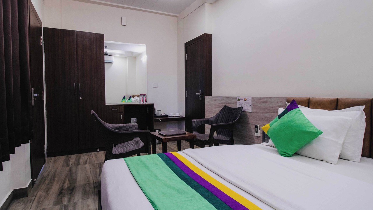 Photo of Bedroom in Shavri Colony