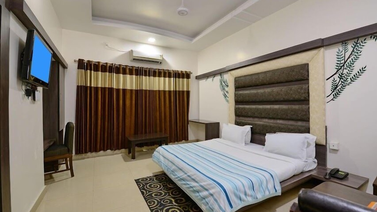 Photo of Bedroom in Ambikapur