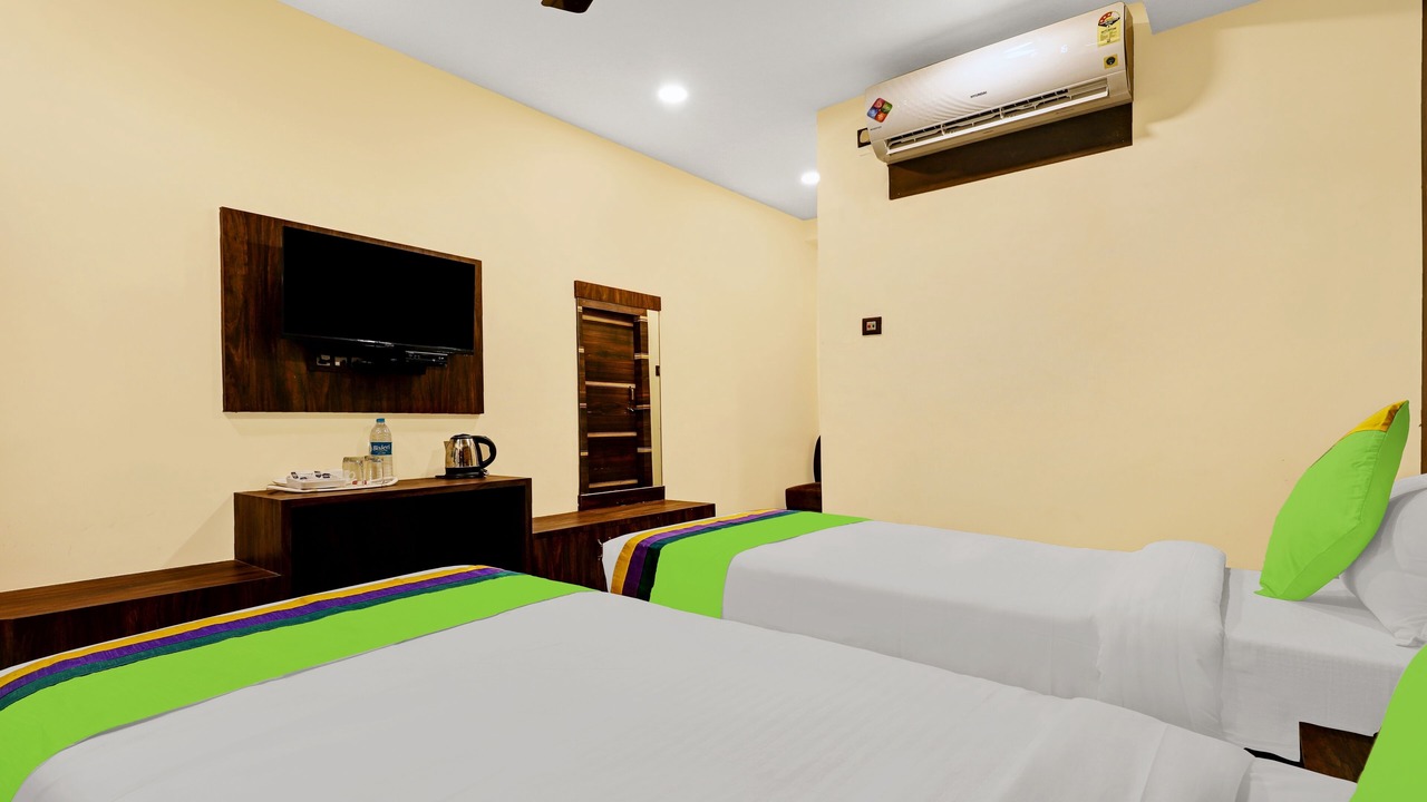 Photo of Bedroom in Paltan Bazaar