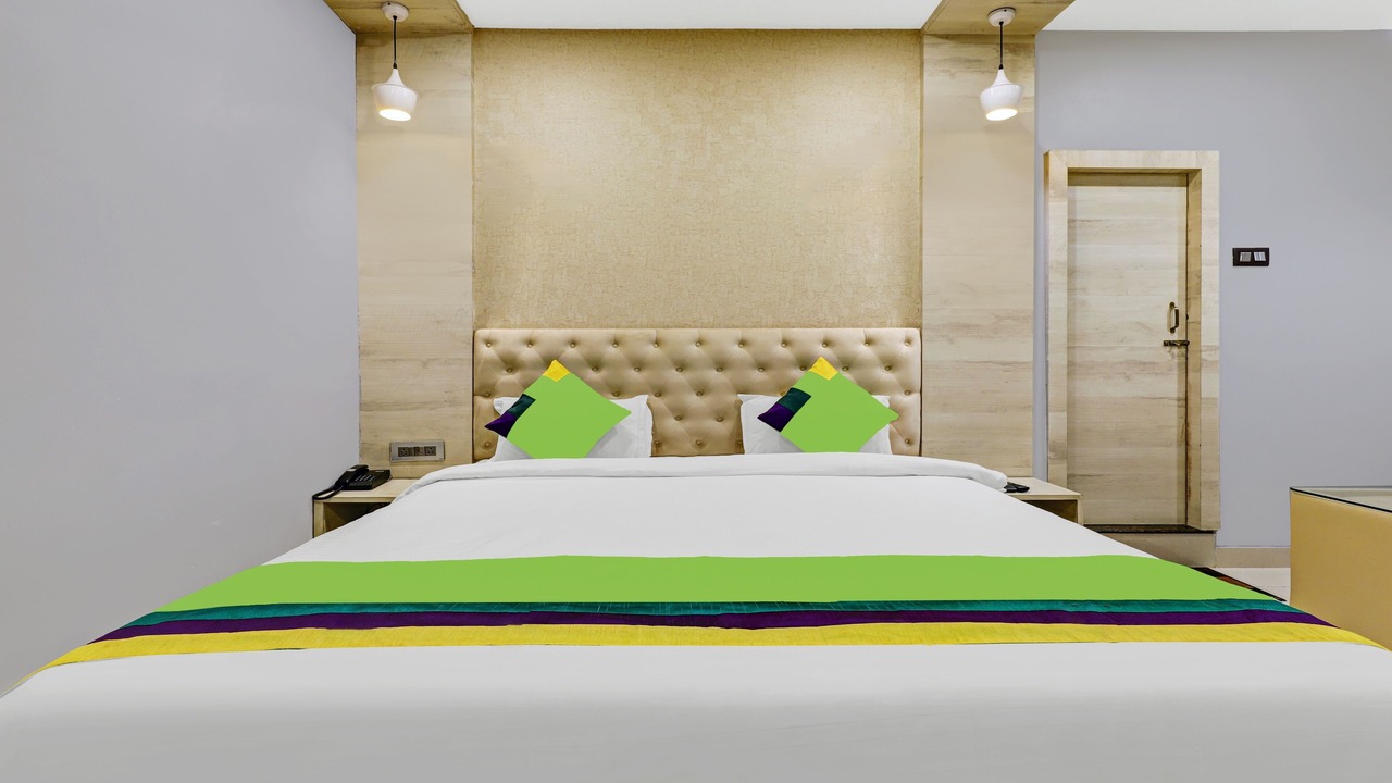 Photo of Bedroom in Paltan Bazaar