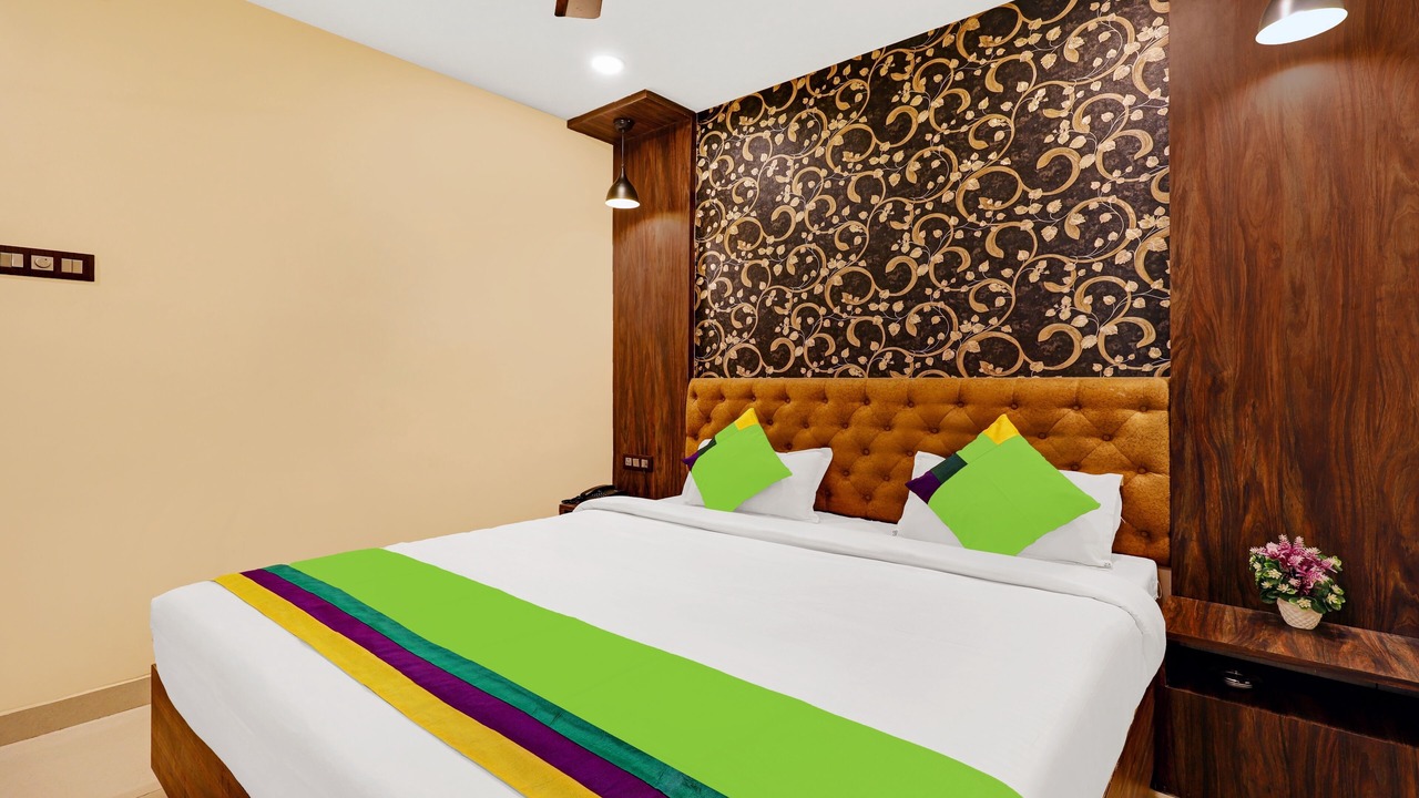Photo of Bedroom in Paltan Bazaar